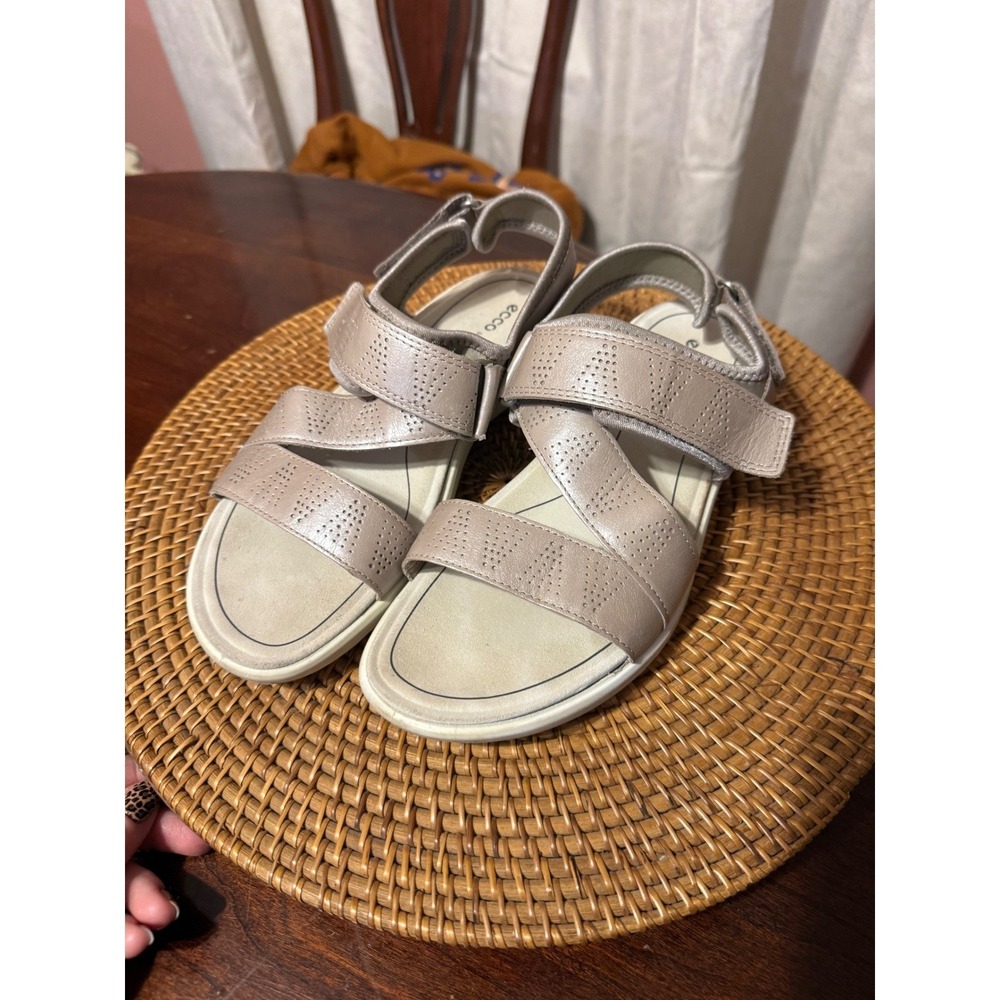 Ecco Simpil Sandal Metallic Taupe Leather‎ Walking Sandals Womens 9 40 - Picture 10 of 10